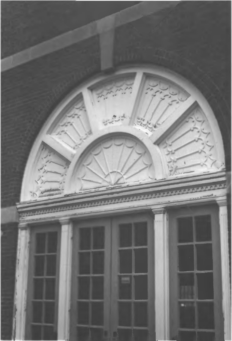 1979 close-up of the arched fanlight above a doorway